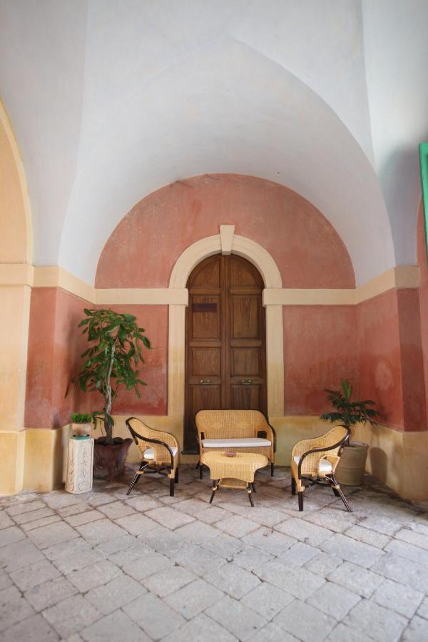 Palazzo Laura Bed and Breakfast Morciano di Leuca Δωμάτιο φωτογραφία
